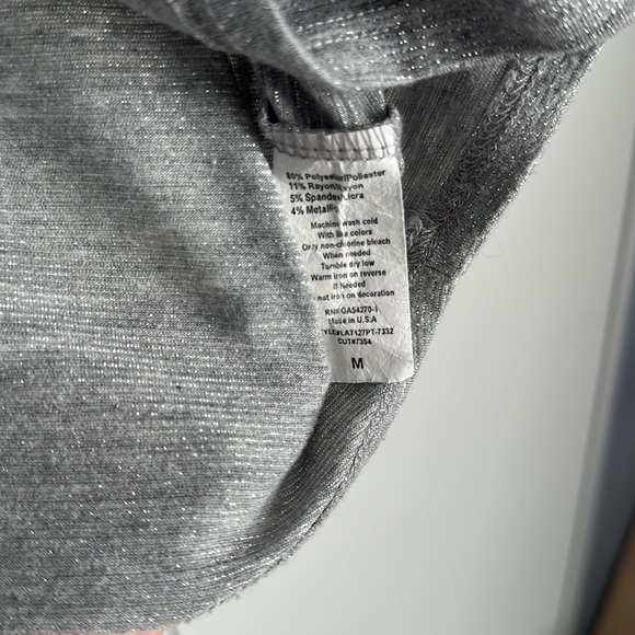 Gray with Sparkles Cropped Peloton Tank M - Picture 4 of 5